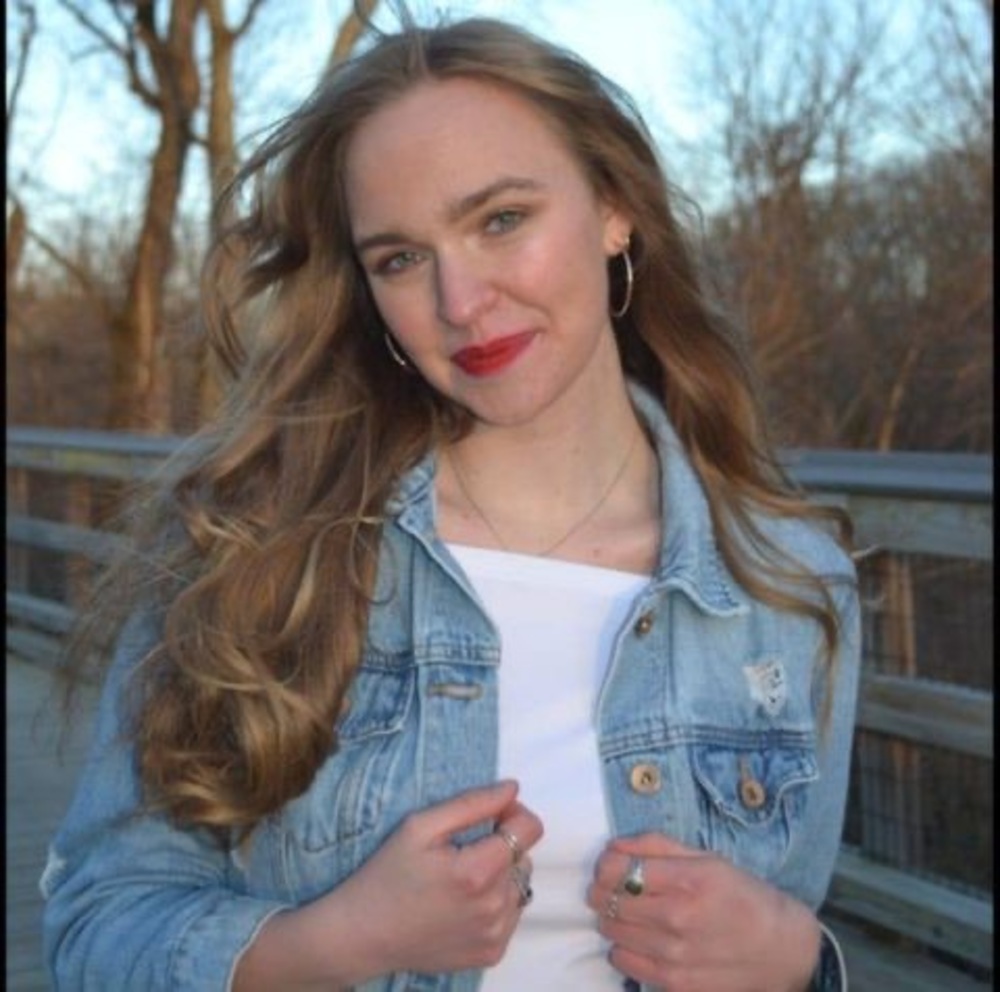 Meet your Posher, Lauren